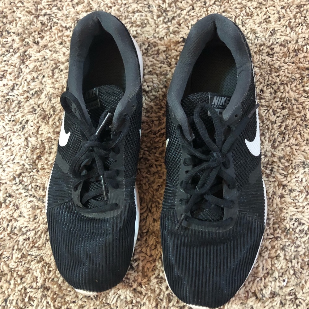 Nike Tennis shoes